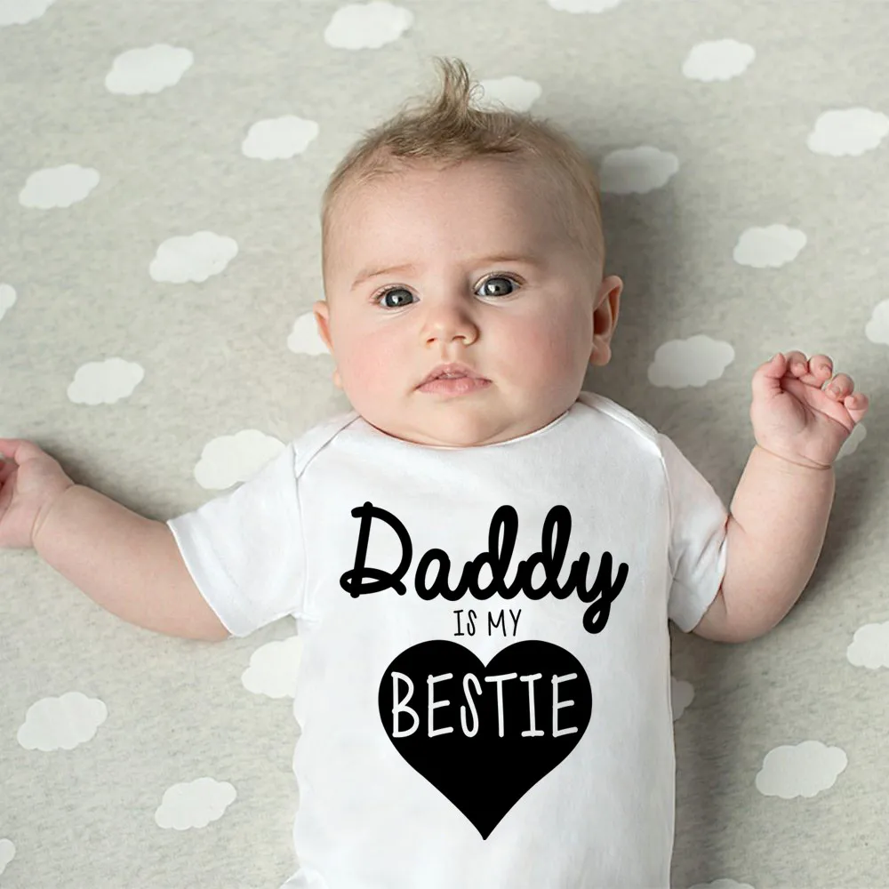 Daddy Is My Bestie Cute Baby B - Baby Clothing Gender Neutral 评论和价格