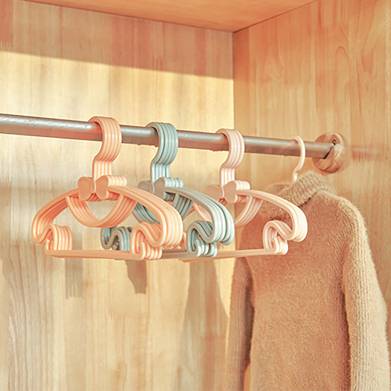10 Pieces of Children's Hanger - Baby Clothing Display 评论和价格